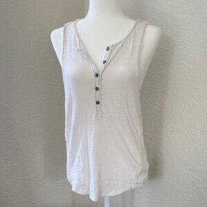 Women's Cream Sleeveless Top